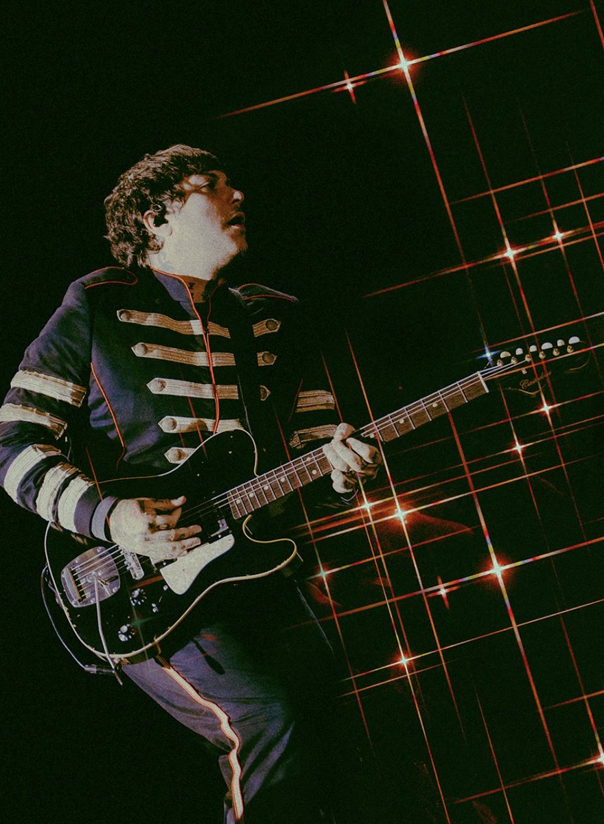 MCRupdates1's tweet image. Amazing edit of Frank

via themirandajayne