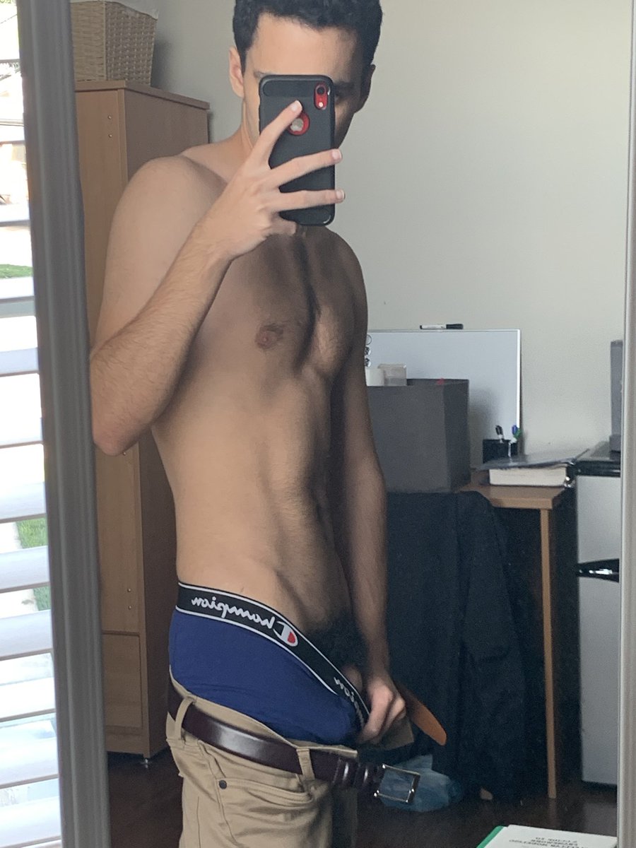 persiangoonboy's tweet photo. Hi team #gay #college https://t.co/av9xJuQgsc