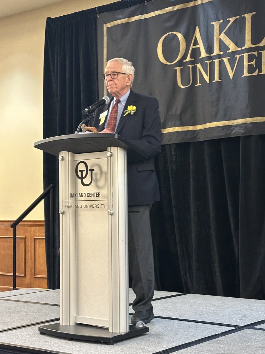 At the SEHS Scholarship Celebration, we recognized the generosity of donors and the achievements of scholarship recipients as 111 scholarships totaling $304,000—a historic milestone—were awarded.

The celebration reflected the impact of philanthropy and perseverance. Donor
