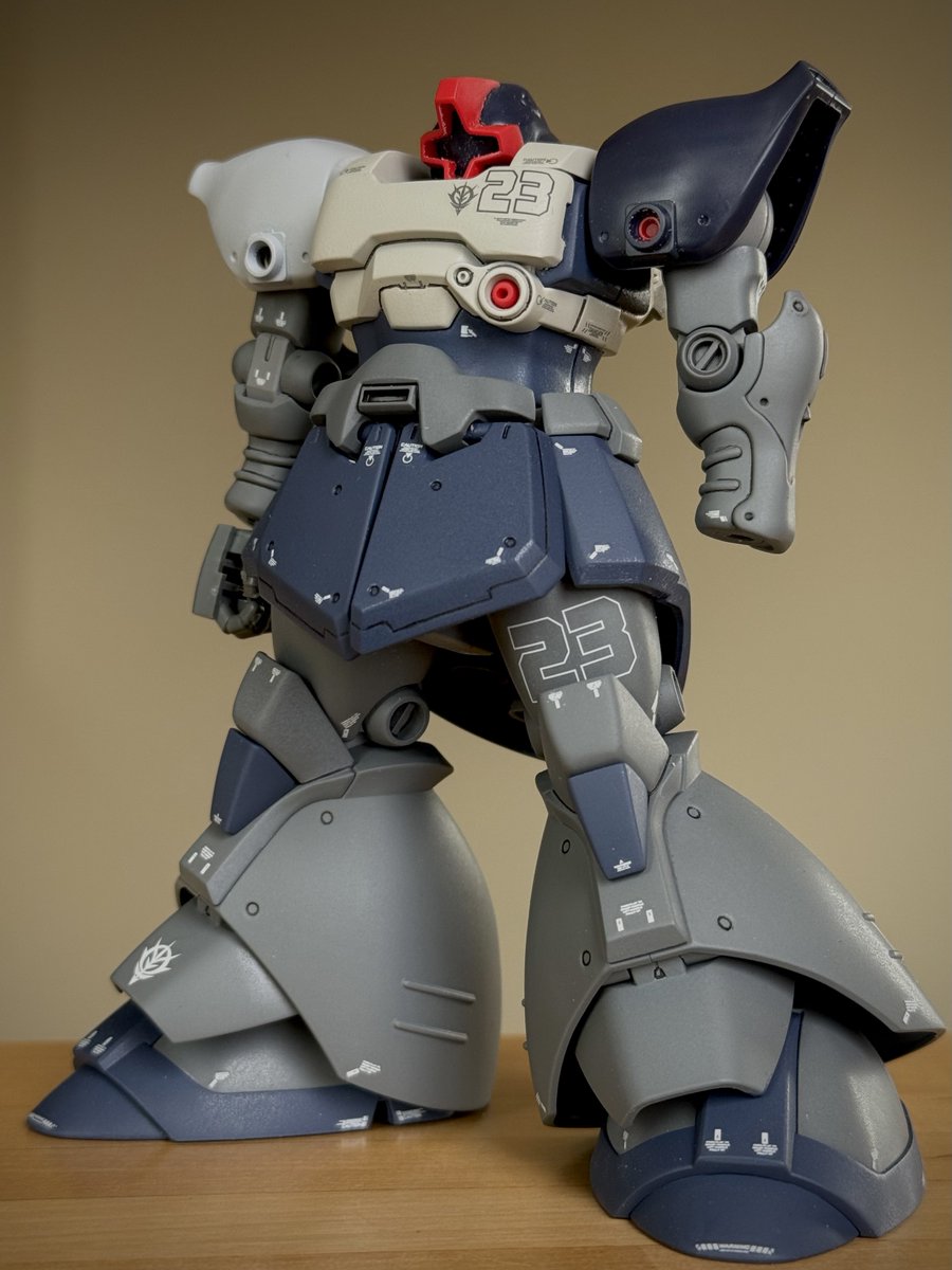 #リックドムツヴァイ
リックドムⅡ、週末腕を進めました😏
随分カタチになってきたかな😏
あとはアタマ、肩、手、武器...10/6間に合えば良いのですが😭