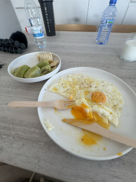 goated breakfast >>>