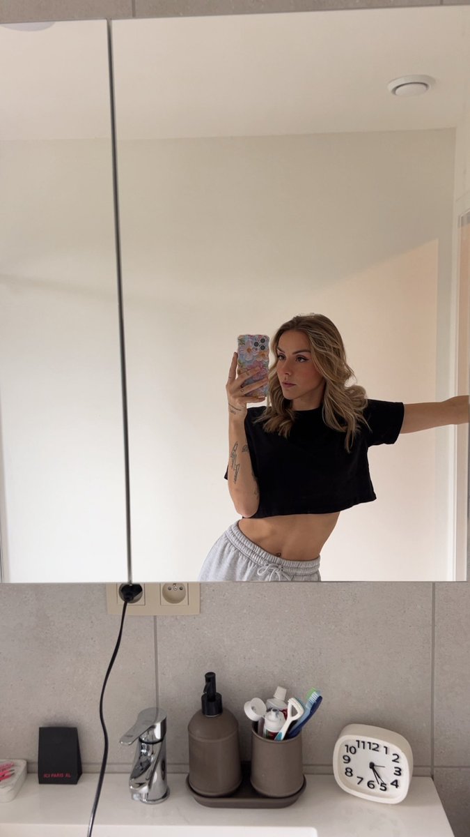 😬