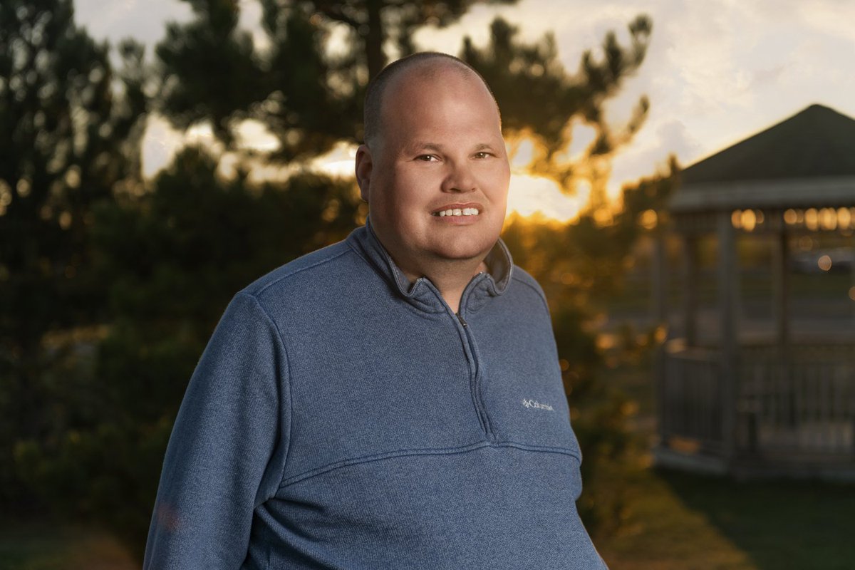Here is the latest professional photos of Frankie MacDonald taken by professional photographer John Ratchford here it is once again.