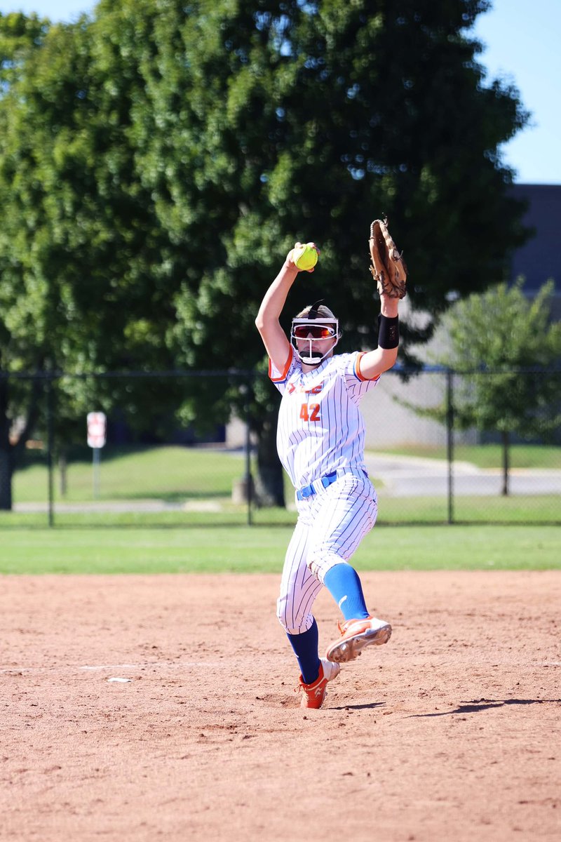 DelanaR2027's tweet photo. Had a great first outing with @SouthernForce09  at the Tri Star fall showcase. We went 3-1 for the weekend.
I ended up with 5.1 IP- 20 BF- 3H- 4K- .750 WHIP- BAA of .158 
Had the opportunity to showcase my ‘slurve’ (off speed curve) that I’ve been working on this summer. (And it worked) 
@FastpitchPower @HokiesSoftball @ETSUSoftball @PurdueSoftball @LouisvilleSB @HerdSB