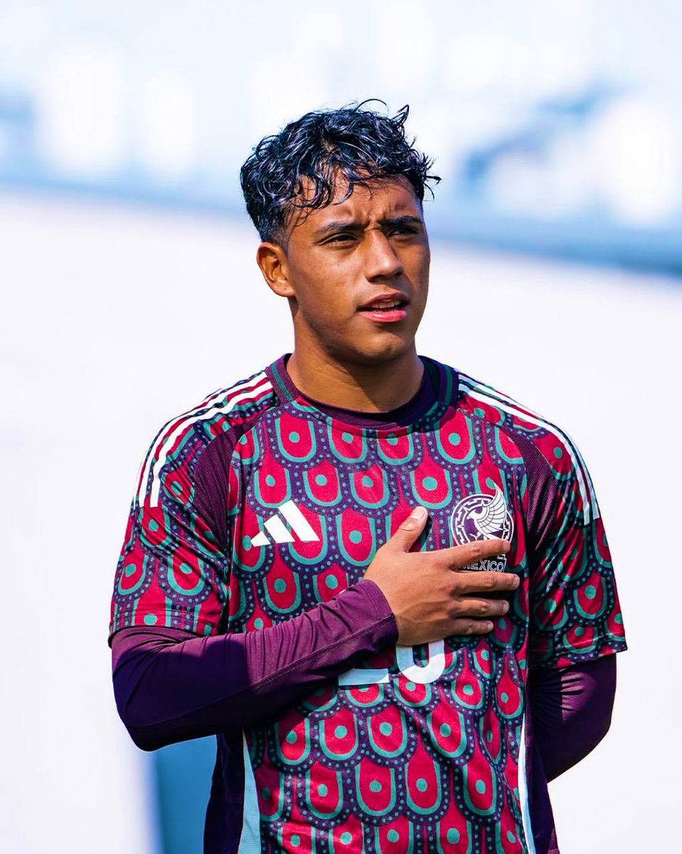 Fabián Reyes tweet media
