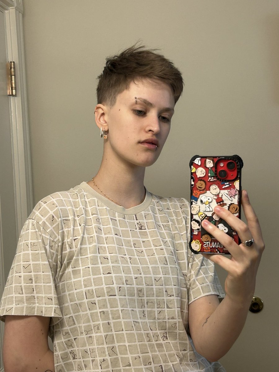 twinkoftheages's tweet photo. stay mad hater xoxo they/he lesbian https://t.co/2JbhmFPJ3k