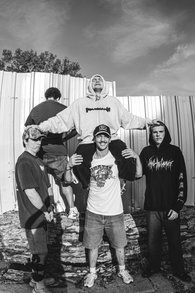 gremlincc's tweet image. hardcore with the people
i love