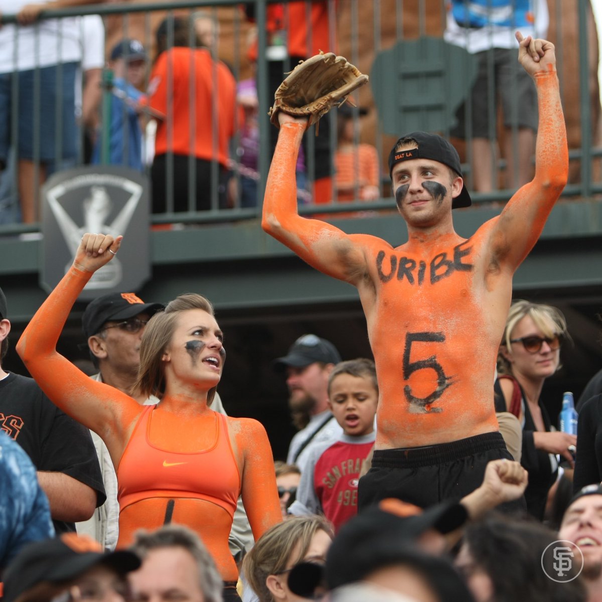 OracleParkSF's tweet image. .@sfgiants fans are truly the best fans in baseball. Thank you for 25 years of cheers, cold nights, Splash Hits and countless memories. Here’s to many more! 🧡