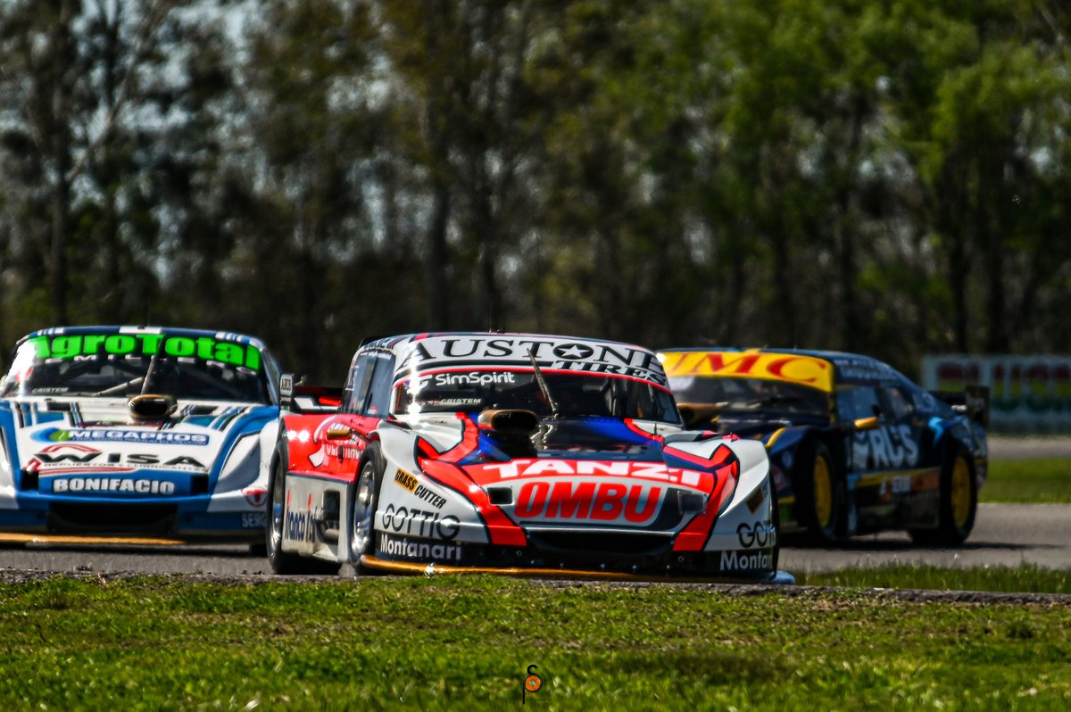 Manuborgertok tweet media