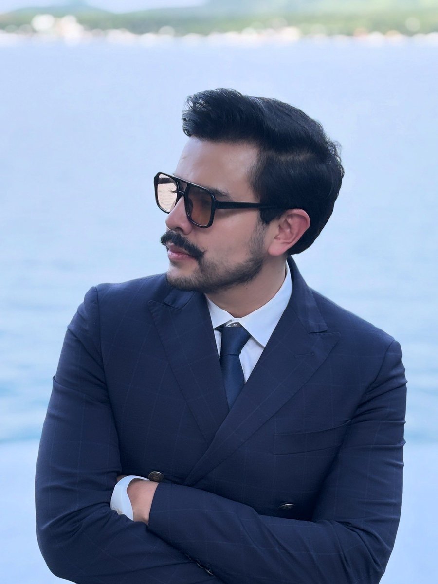 soyhernanh's tweet image. Hola