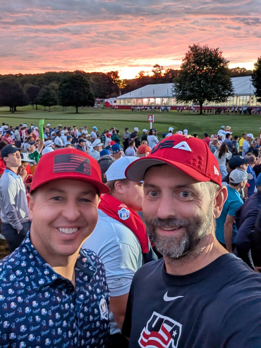 plako21's tweet photo. Going to remember this Ryder Cup for a long time. What an epic weekend! https://t.co/T4jy14YG0M