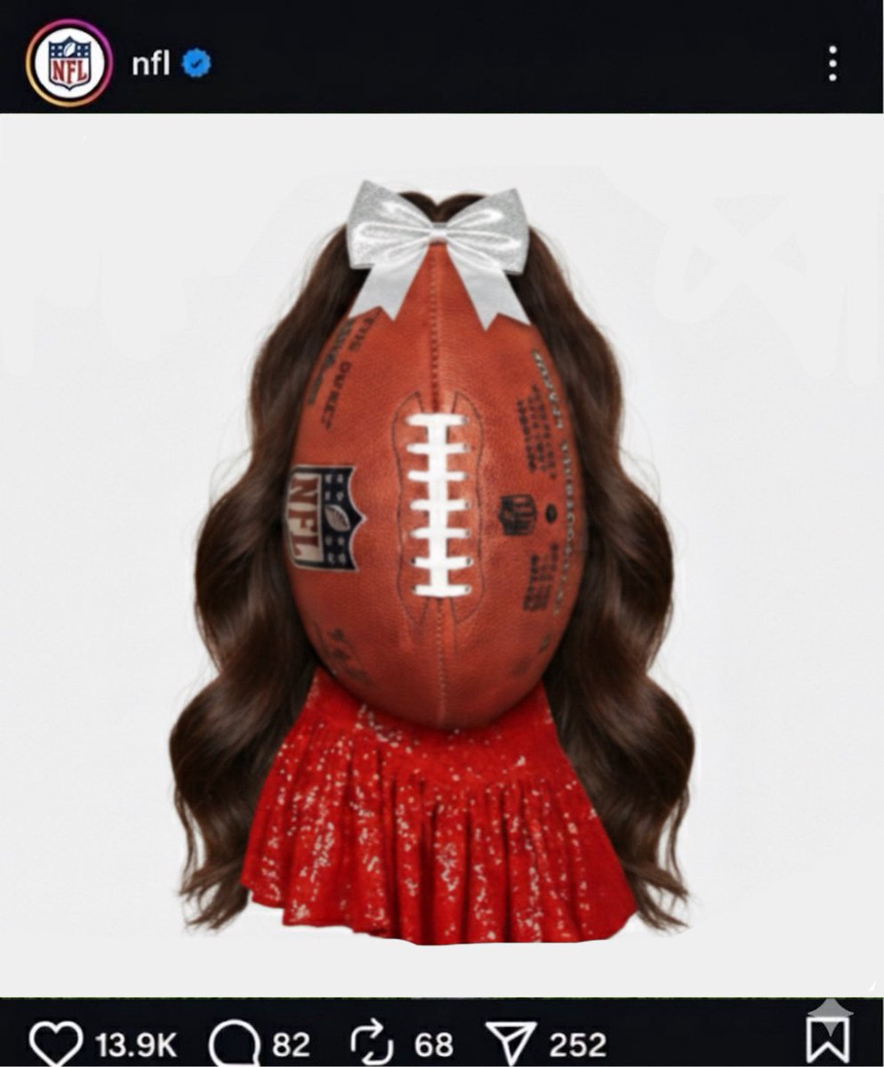 WTF TINI EN EL SÚPER BOWL???