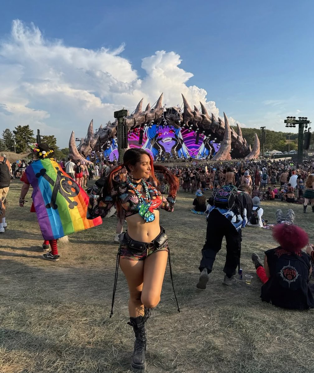maddybelle tweet media