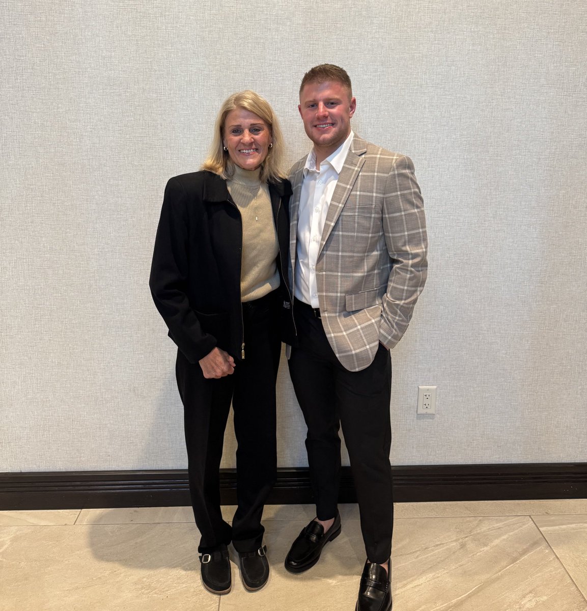 National Sons Day is every day 😜 love ya buddy😘. So so proud of you!