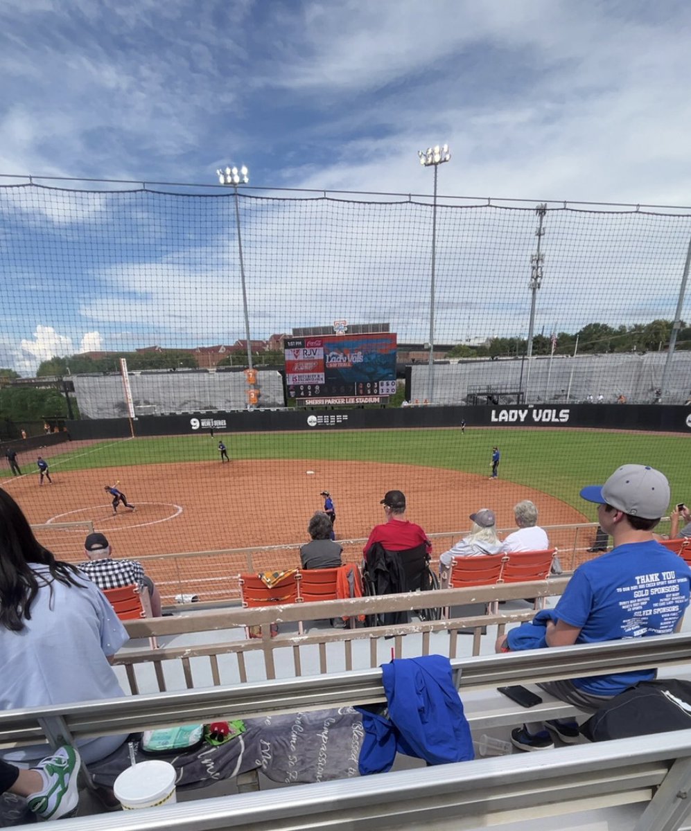 Had a great time supporting my sister, <a href="/DelaneyShrader/">delaney shrader</a>, and fellow teammate <a href="/EMorrison2025/">Elsa Morrison</a> at UT this weekend!!