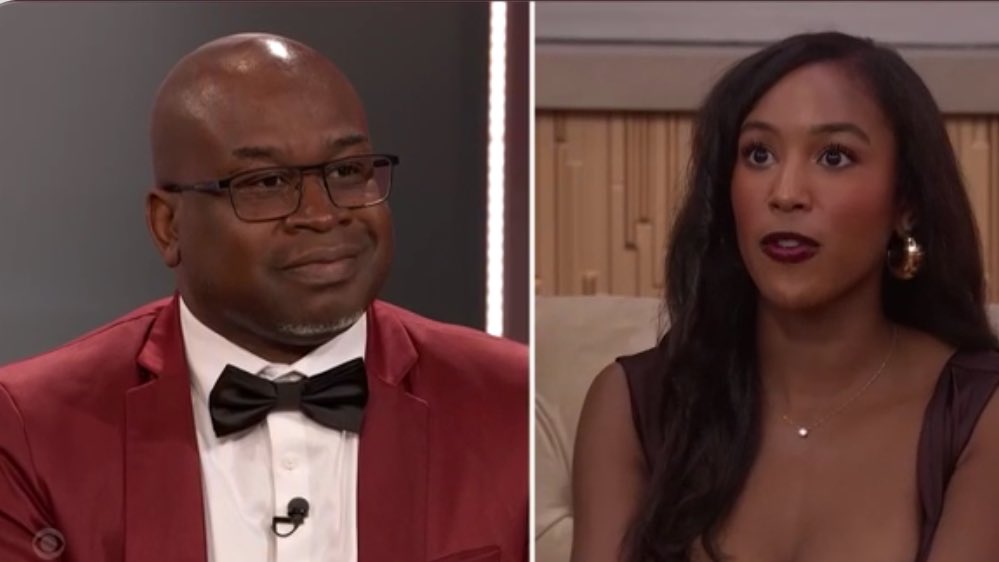 TheBigBroTea's tweet photo. Ashley is destroying Vince in this jury Q&amp;A btw #bb27 https://t.co/yr0oxmz3VF