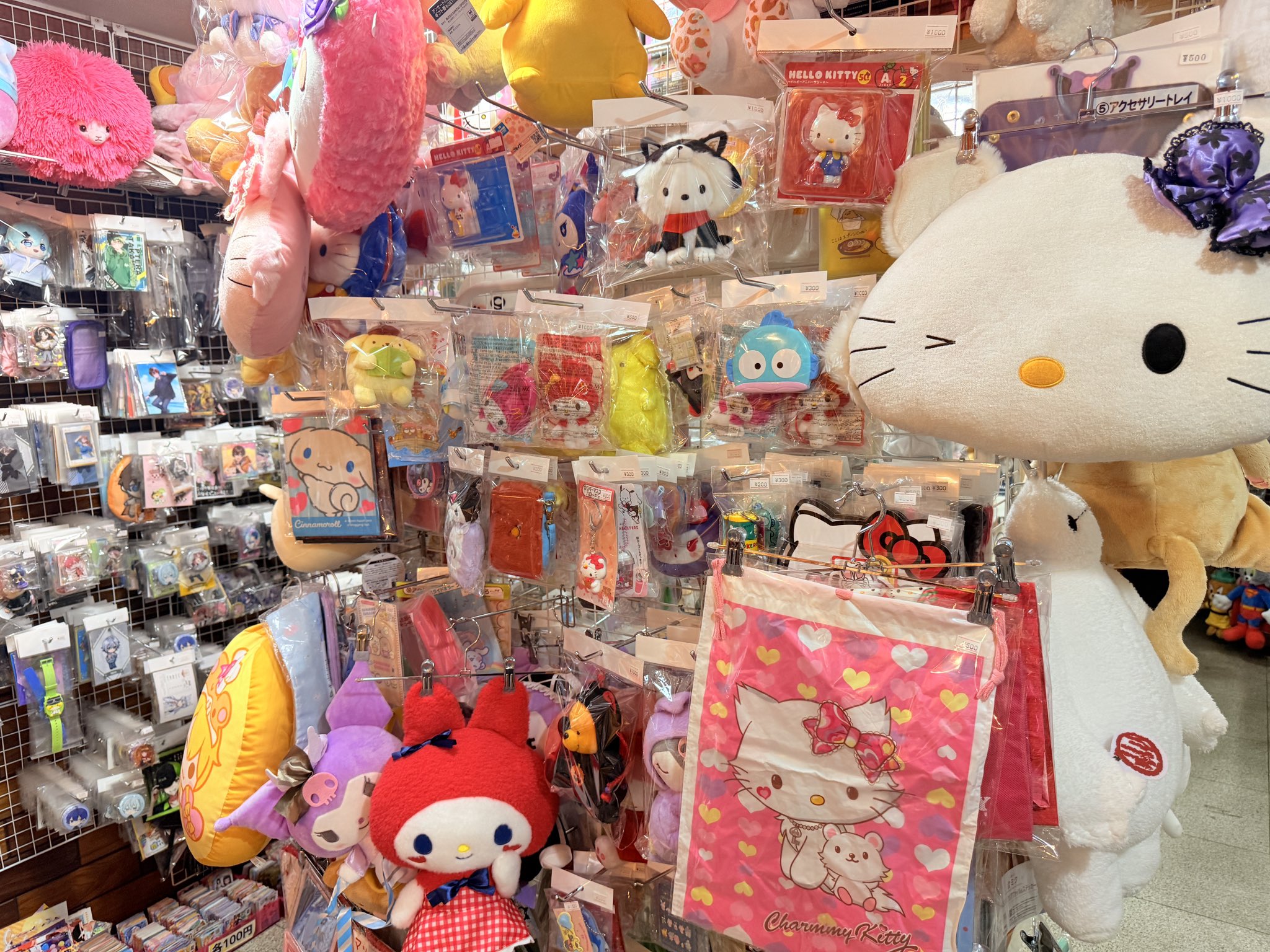 R*様 アニメグッズ 雑貨 まとめ売り 約500点 R*様 アニメグッズ 雑貨 まとめ売り 約500点 アニメグッズ 雑貨