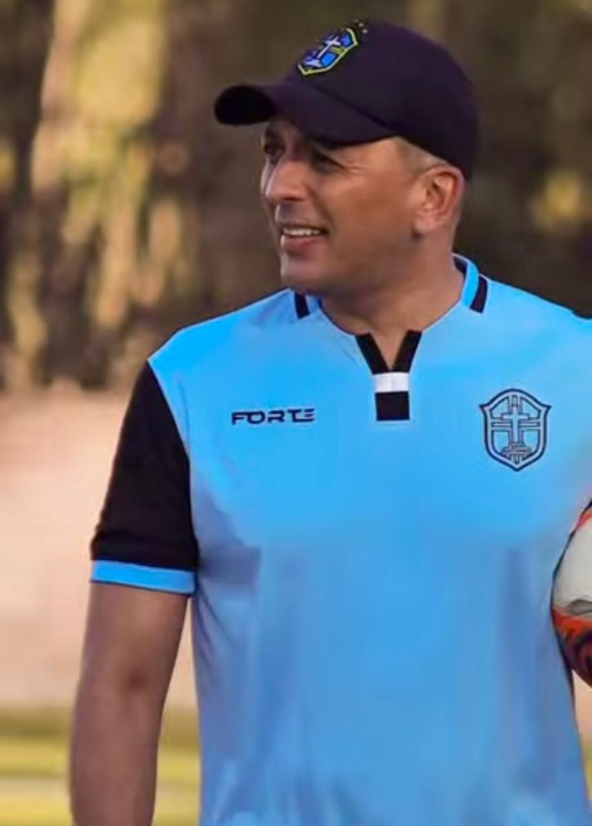 MarioSanchezVe's tweet photo. San Antonio Bulo Bulo del DT Pedro Depablos venció 0-3 a Blooming en la Primera División de Bolivia. Vencieron al cuarto de la tabla.

Triunfo importantísimo del entrenador venezolano que vuelve a escalar a la quinta posición de la tabla, puesto que da acceso a la Copa Sudamericana.