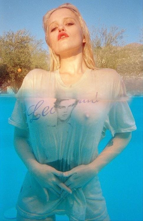 sky ferreira archive (@skyarchirve) on Twitter photo 