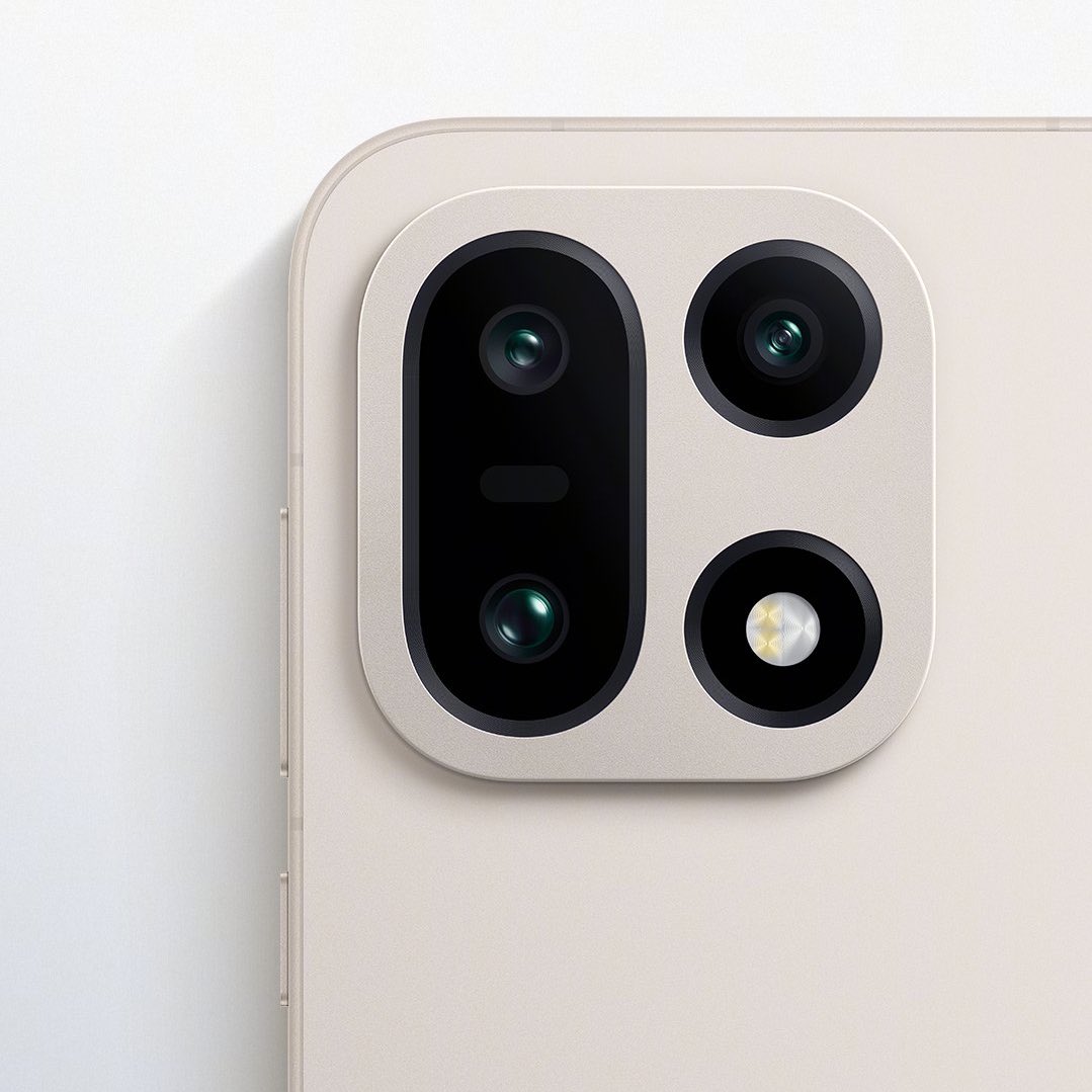 DaTechPro1's tweet image. Meet the all new OnePlus 15
.
New Fresh design,
Sleek, Simple and the Texture &amp;amp; feel is truly an immersive touch &amp;amp; too premium to say the least, the Nano Ceramic Material is even stronger than Titanium!

#OnePlus15 #OnePlus #smartphone #Trending