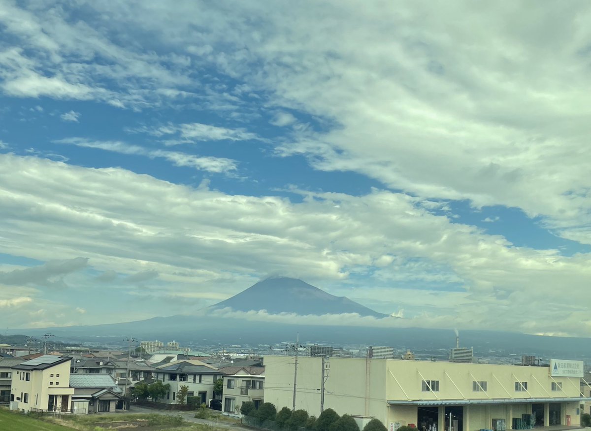 ようやく富士山拝めれた🗻