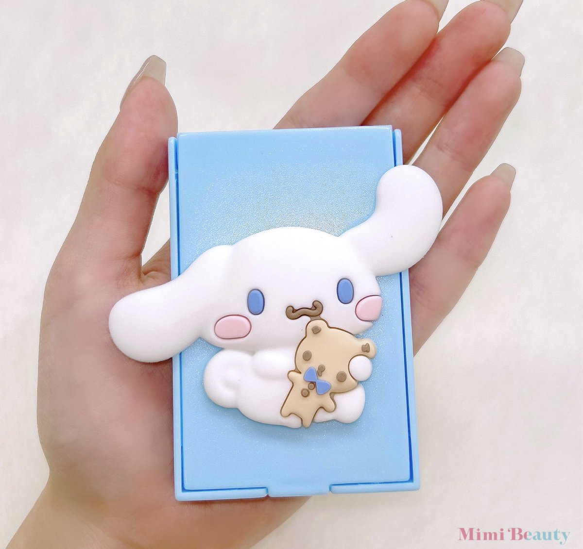 これ可愛すぎる！！！ シナモンのミニメイクブラシセット🤍手のひら