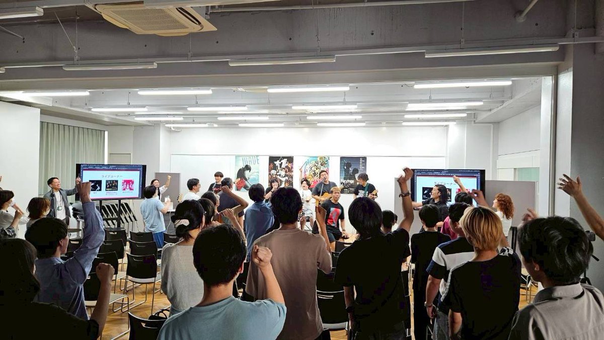 infokeion's tweet photo. このような貴重な機会を設けてくださった 専門学校日本デザイナー学院 の関係者様、��来場くださった全ての皆様、有難う御座居ました！

引き続き
９階継音部を宜しくお願いいたします🙇🏻‼️

NEXT...2026? https://t.co/hGfIdRhwqf