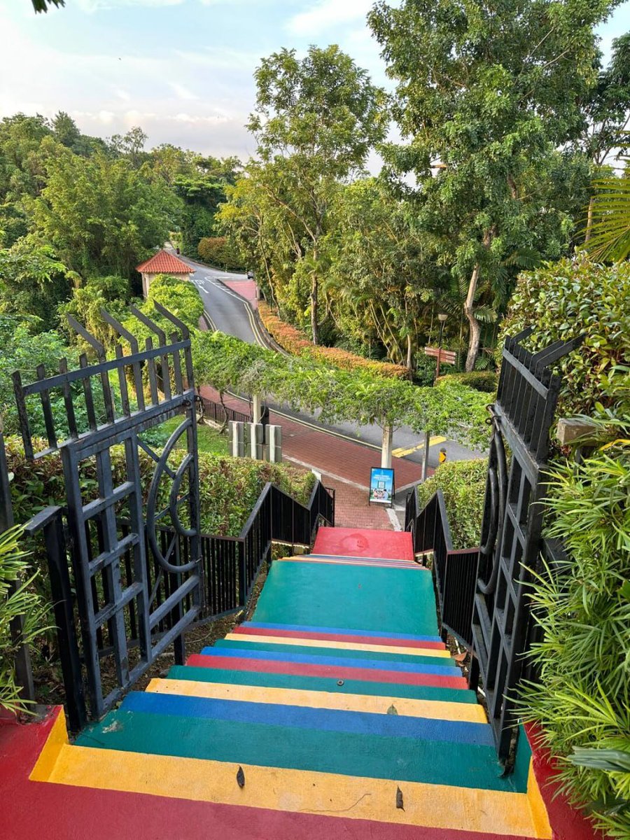 wans_pql's tweet image. 清城の風景はとても美しいですね。私は今ジョギングしています。あなたたちはどうですか？🌈🌤