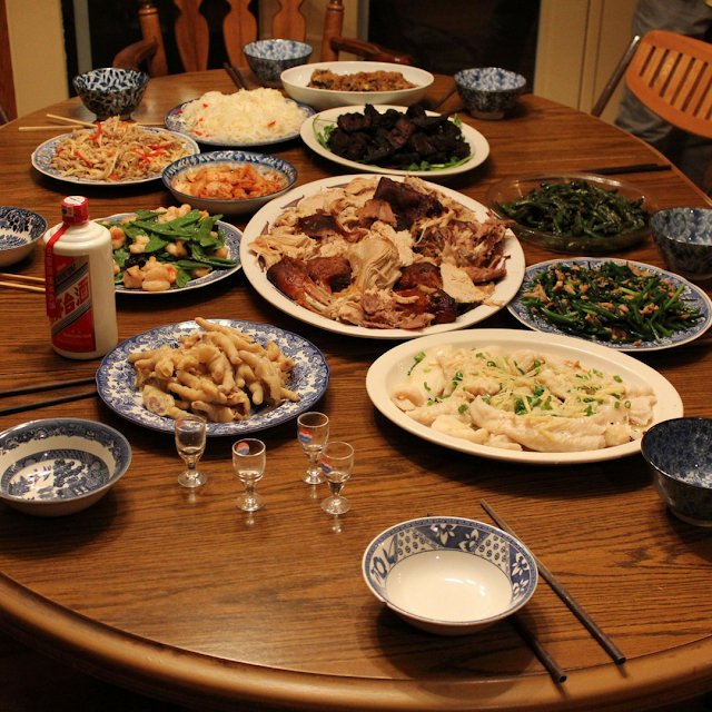 UnderTheRedFlag's tweet image. "Dinner is served. Come eat."