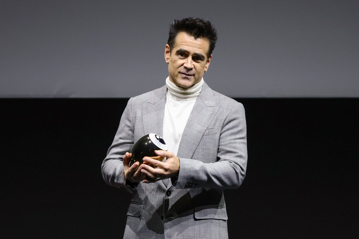 CFarrellUpdates's tweet image. Colin Farrell accepted the Golden Icon Award during the &quot;Ballad Of A Small Player&quot; Screening during the 21st Zurich Film Festival
September 27, 2025 
#ColinFarrell