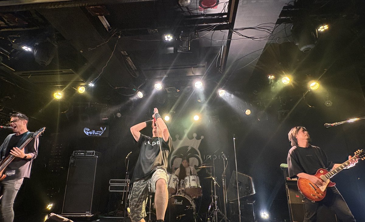 4人体制 <a href="/INDIGBand/">IN-DIG【9/28 渋谷GUILTY】</a> 区切りのライブでした！
<a href="/KEnZY_INDIG/">KEnZY@IN-DIG</a> はちょこっと裏方に回るとのことだけど、すぐ戻ってくるのを期待して待つ⸜(*ˊᗜˋ*)⸝

今までにない熱量のライブでアガッたわ⤴⤴⤴