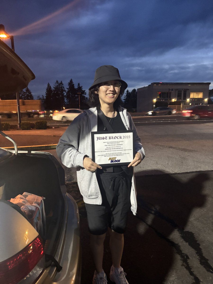 congratulations to <a href="/seoultrain/">「 𝘵𝘢𝘵𝘦𝘳𝘴 」 @ Slashback!</a> for winning just block 2025