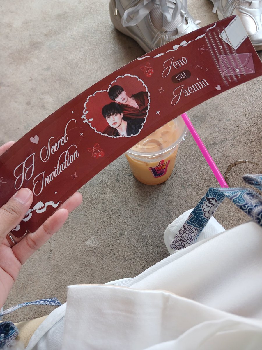 makasih kak minumannya, membantu banget dari panasnya jis minum yang seger seger
<a href="/2313TEAM/">Nomin</a>