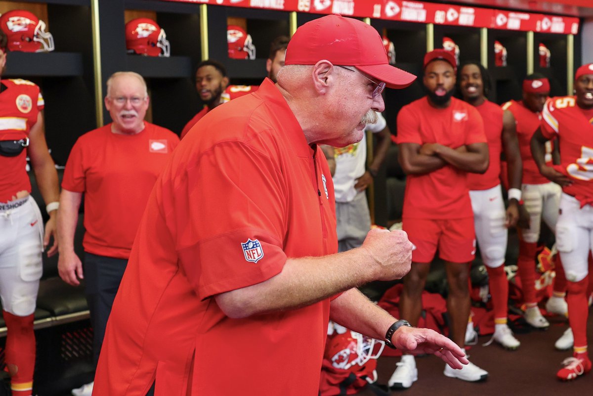 HOW BOUT THOSE CHIEEEFS