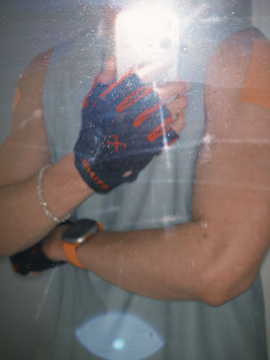 大❌富㍿ tweet media