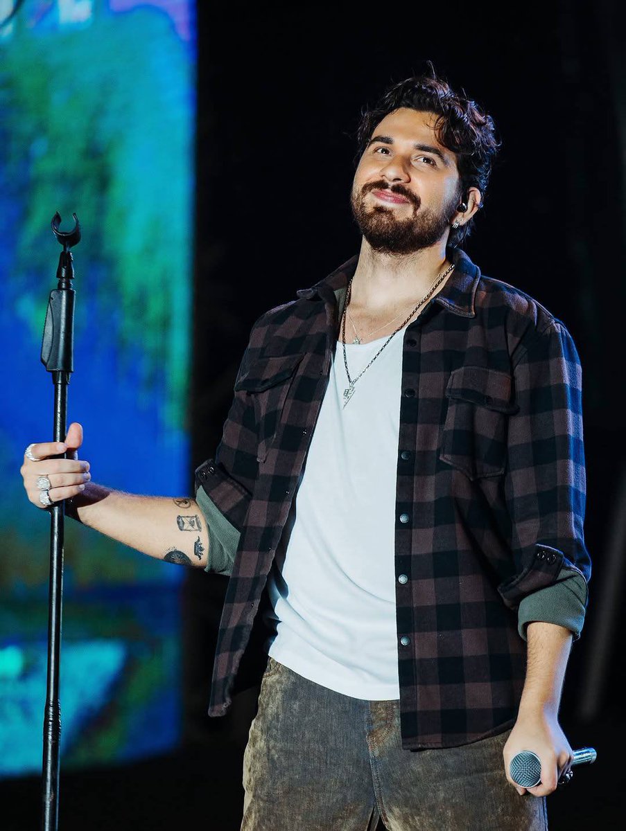 keyti_acgm's tweet image. Gente… pra vc que é fã do Gu, quero fazer um pedido de coração:

Vamos parar de trazer esse assunto pra cá! Por favor! Ele já tá fora das redes sociais pq não quer ver e nem ouvir sobre! Se a gente quer ele aqui com gente, live na twitch e afins.. Vamos deixar leve! Por ele! 🙏🏼+