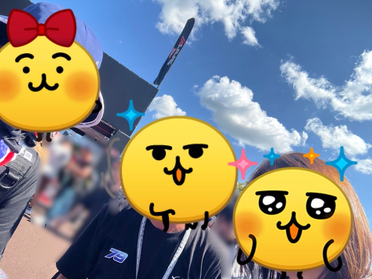 アイアイ(※小椋選手)のご両親にお会いして一緒に写真を撮っていただいた😂💙❤️上から下までグッズ身に付けててよかった笑
しかし、Q1惜しかったな〜😂😂😂

スプリントと決勝での追い上げに期待したい！