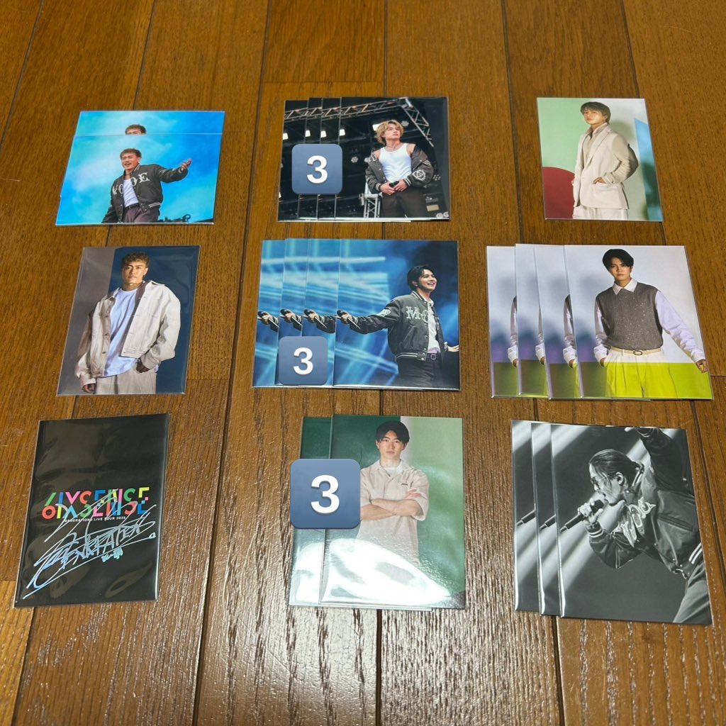 コロン tweet media