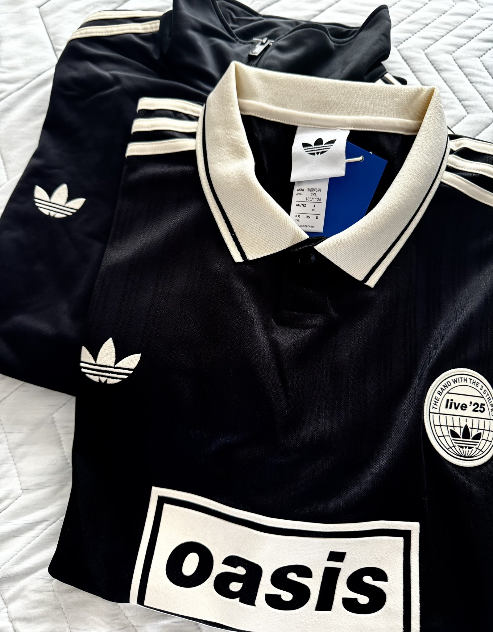 【UK限定】Oasis x adidas originals Mサイズ UK限定】Oasis x adidas originals Mサイズ - メルカリ