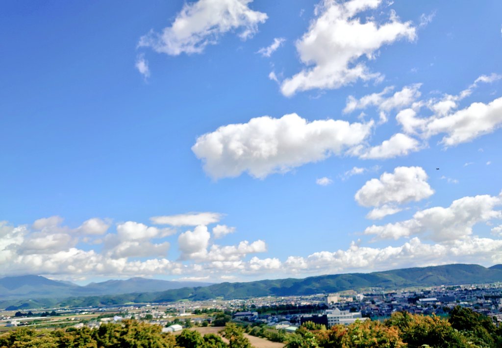 MUU_ASAHI's tweet photo. THE北海道な景色を堪能する週末 https://t.co/1DtNiTIzhb