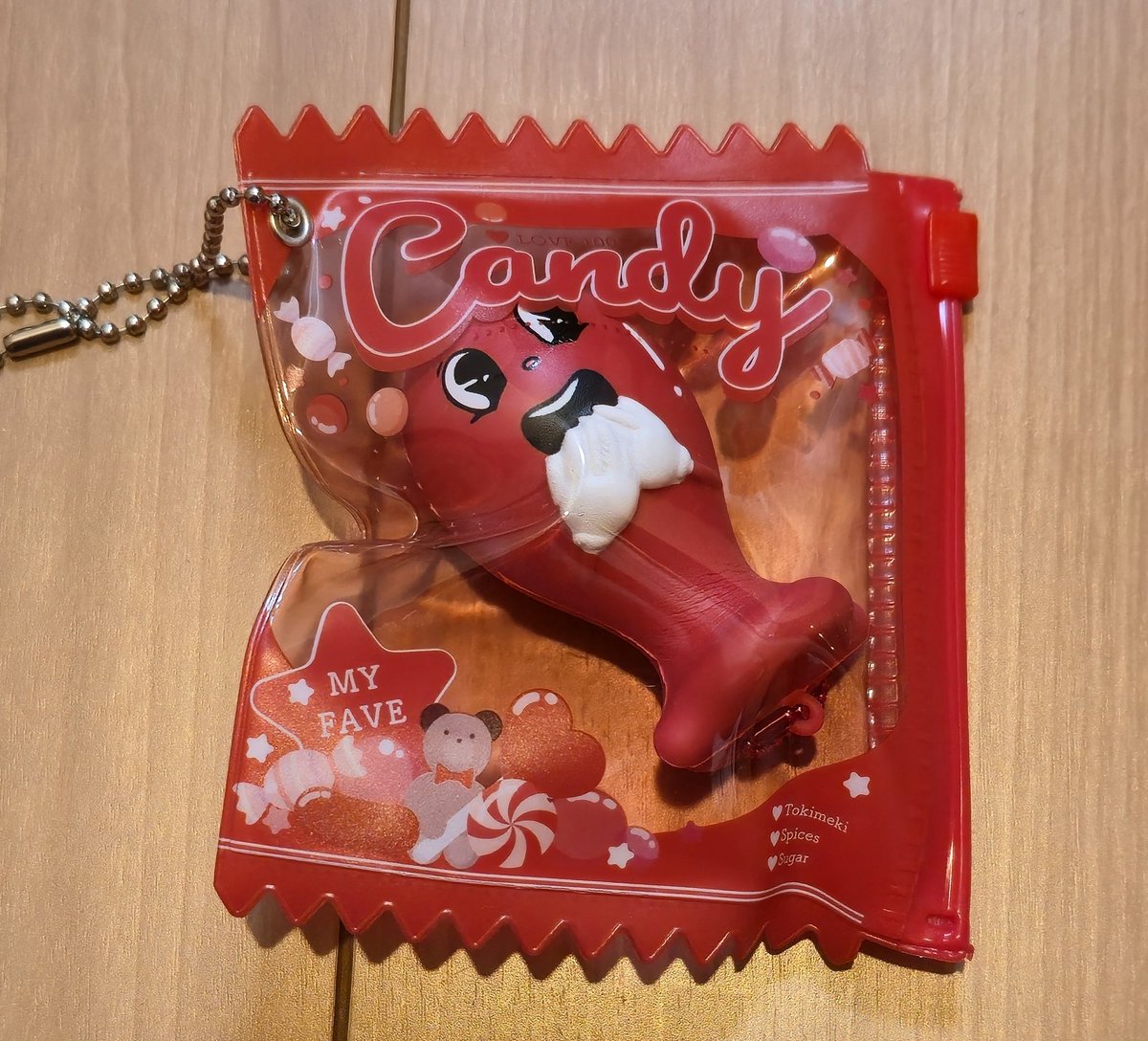 昨日セリアで #のどちんこくん のケース探した！どれも可愛いくて