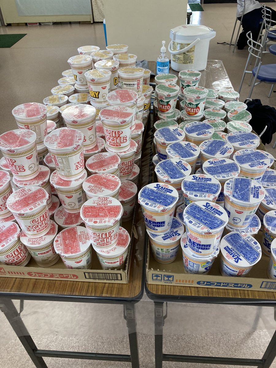 chippy100fpv's tweet photo. 8時50分にゴールしました!
完走後のラーメン最高🍜
#強歩大会
#60km https://t.co/38eMM054iI