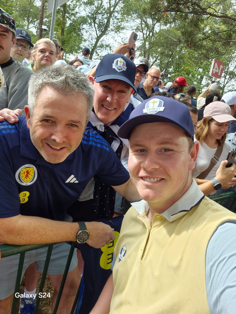 cprosam's tweet photo. Great day one at the Ryder cup. Followed @robert1lefty  in the morning. Beth Page pic  and Rome pic#italydoneitbetter @RyderCupUSA @rydercup https://t.co/YVu8ySwdbR