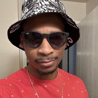 m1sterbubbles's tweet photo. #NewProfilePic https://t.co/AbnbEEvTf6