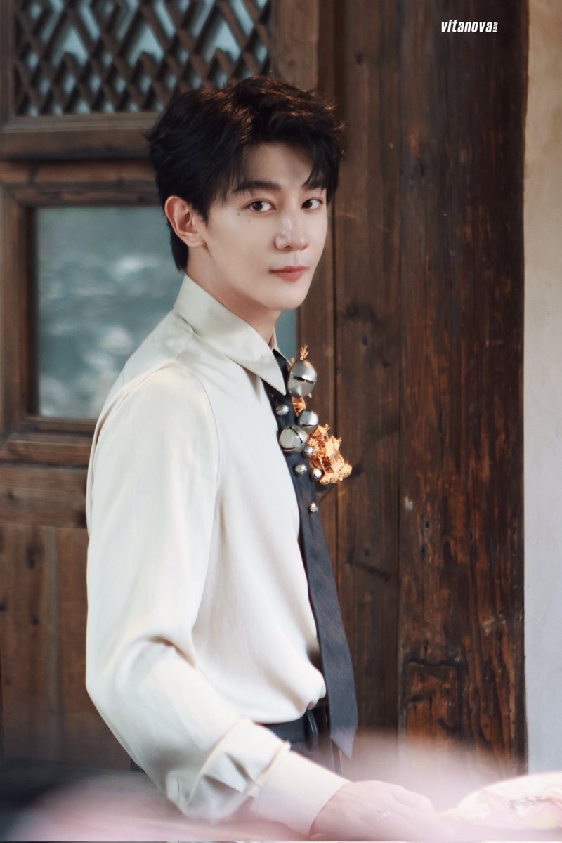 xianguang0104's tweet photo. 250926 #XiaZhiguang for #SRIFF as Fuzhou Cultural Tourism Ambassador - On the day of recording 📸
So neat and upright! He is just MADE for this ambassador role ✨️
©️ (wb) vitanova丨夏之光 : https://t.co/9ws1NWL8kl https://t.co/4fK6tE37Jw