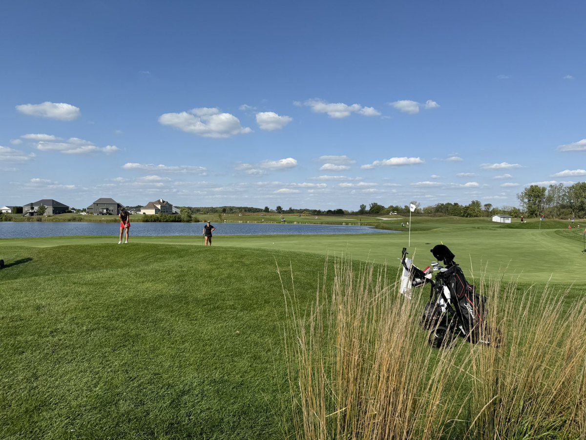 BHSGirlsGolf1's tweet photo. The Lady Tigers shot a program best Regional score of 383 at Noble Hawk Golf Links to close another record-setting season!
#NextShot https://t.co/0hgqwt8lIf