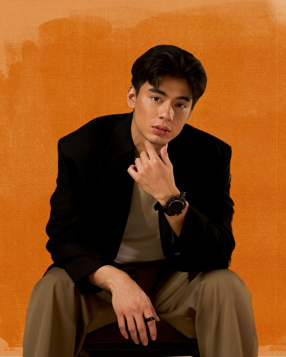 dylandreamers's tweet photo. The track gives off that feeling of yearning for love, a perfect anthem for all the fellow yearners out there. If that is your vibe, stream “Sumasaiyo” and vote for Vibe Jock Dylan Menor’s newest single on Vibe PH.

#dylanmenor #sumasaiyo #dylanmenorsumasaiyo #newmusic #outnow https://t.co/DTeLJPAKPE