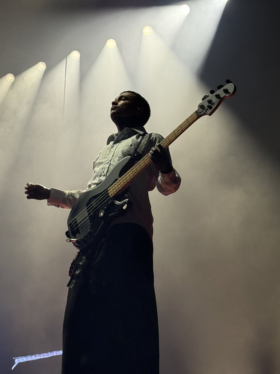 vo1dsoy's tweet image. still the nicest photos i took of tyler in toronto