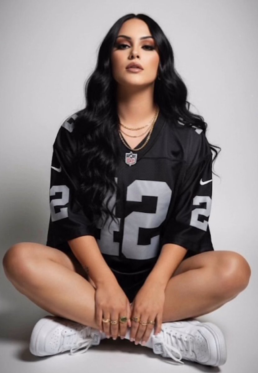 Rdrneil's tweet image. So far this season the best part about the Raiders is the world famous Raiderette&apos;s