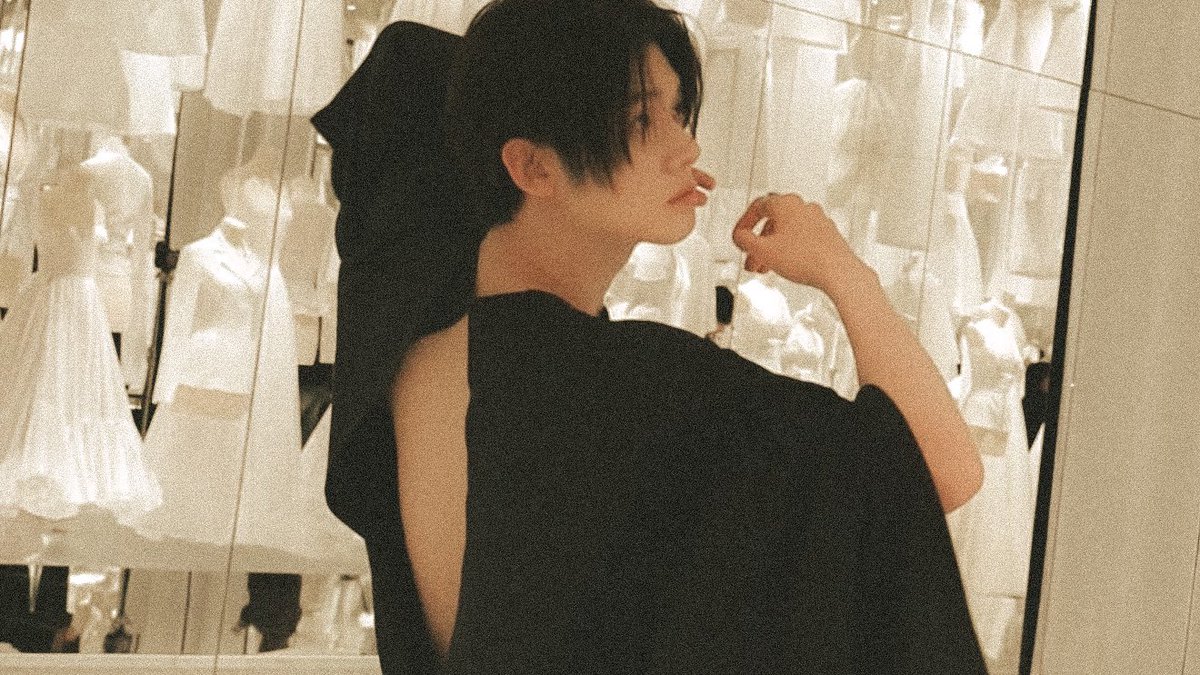 yeonbindiary's tweet photo. “if i were yeonjun hyung, i'd just die because of how pretty i am.” https://t.co/nhUezNhOez